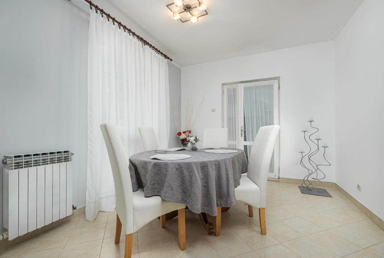Dea B4+1 Apartment Porec Exterior photo